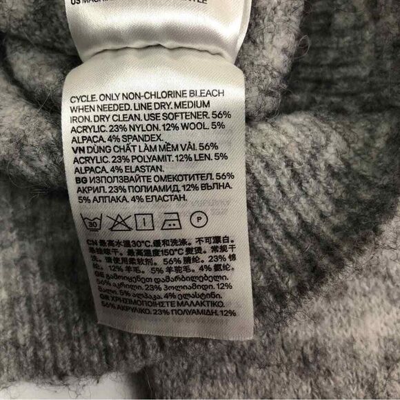 H&M Divided Gray Wool Blend Knit Long Sleeve Sweater - Picture 6 of 9